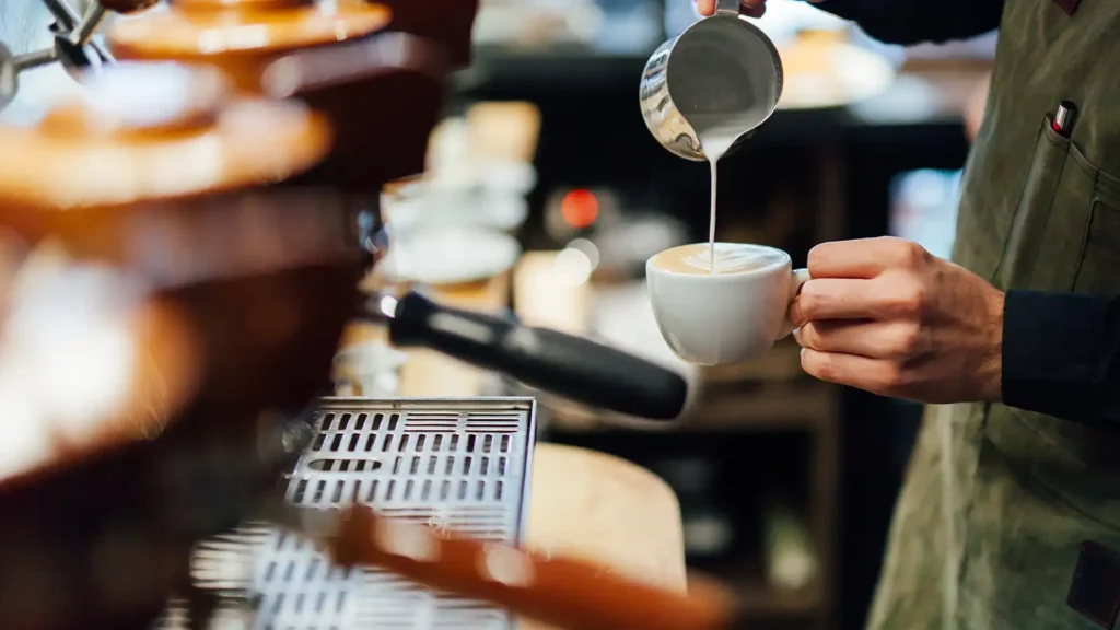 Discover Ollies Cafe London, one of the best coffee spots in the city for flavourful brews and a welcoming atmosphere.